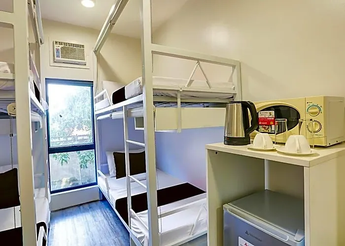 호텔 Spot On Classy Bunkbeds Near Makati Formerly Mytown Madrid 마닐라