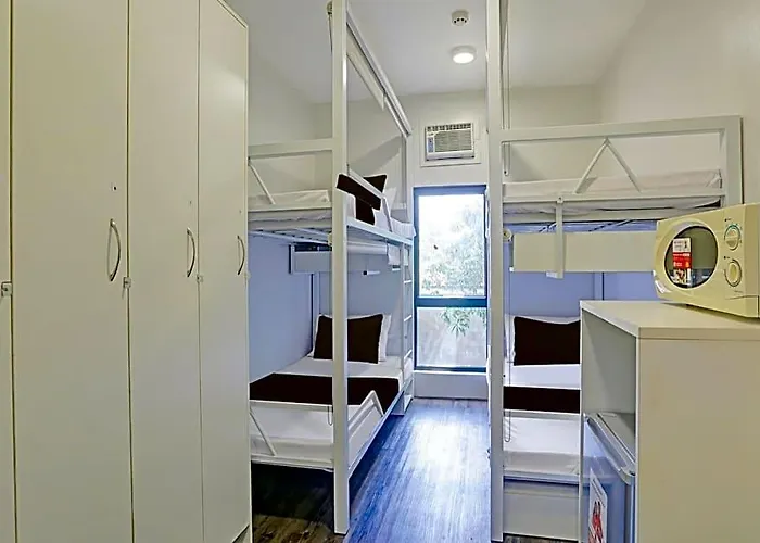 Spot On Classy Bunkbeds Near Makati Formerly Mytown Madrid 3*